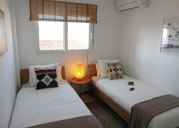 Large With Great Views Appartement
